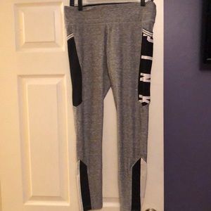 VS Pink leggings.